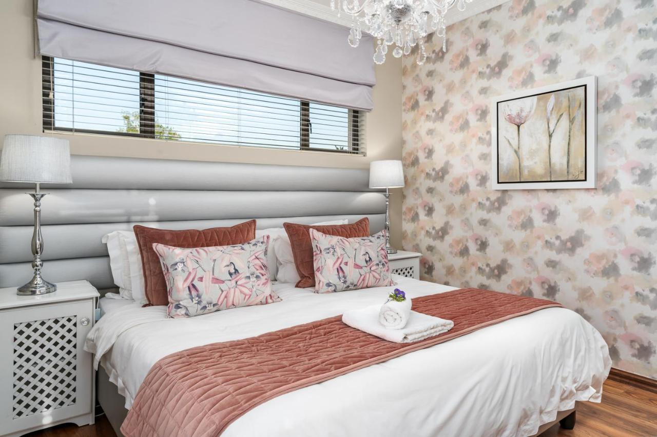 Auriols Guest House Parow Eksteriør bilde